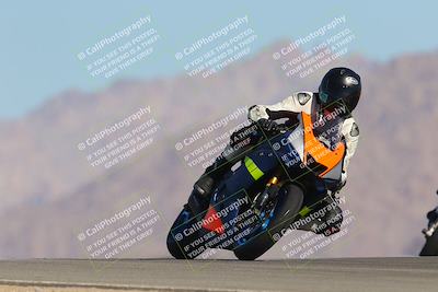 media/Oct-01-2023-SoCal Trackdays (Sun) [[4c570cc352]]/Turn 9 Set 1 (950am)/